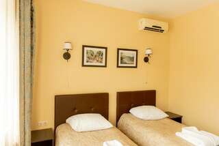 Гостиница Атриум Ковров Номер стандарт с 2 односпальными кроватями-9