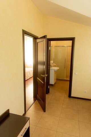 Гостиница Атриум Ковров Номер стандарт с 1 двуспальной кроватью (Корпус 1 - А,В)-3